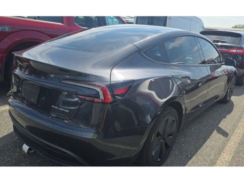 Used 2025 Tesla Model 3 Long Range AWD/4WD image 3