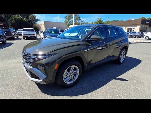 Certified 2025 Hyundai Tucson SE AWD/4WD image 4