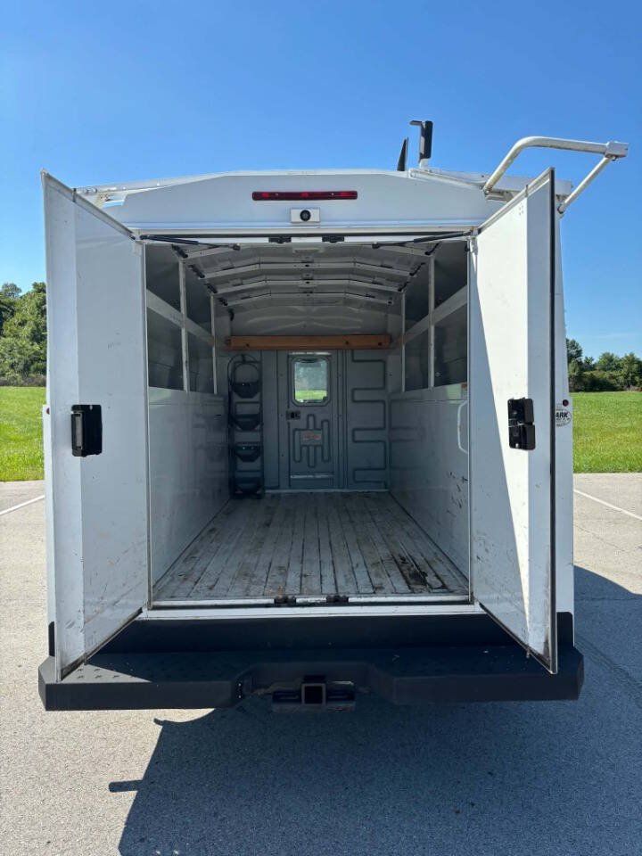 Used 2019 RAM ProMaster 3500 w/ Premium Appearance Group FWD image 8