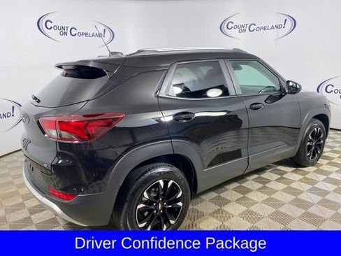 Certified 2023 Chevrolet TrailBlazer LT w/ Convenience Package FWD image 7