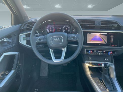 New 2025 Audi Q3 2.0T Premium image 26