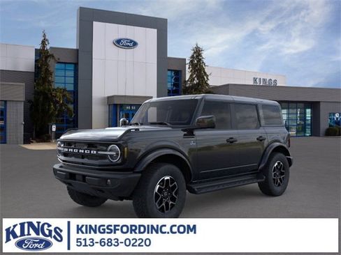 New 2026 Ford Bronco Outer Banks image 1