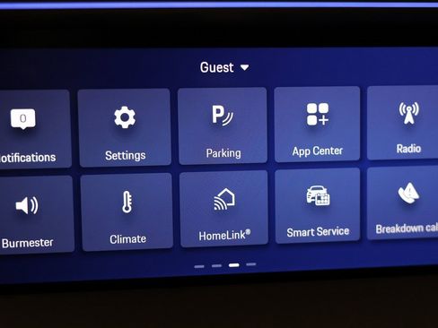 Used 2025 Porsche Macan Turbo Electric image 31