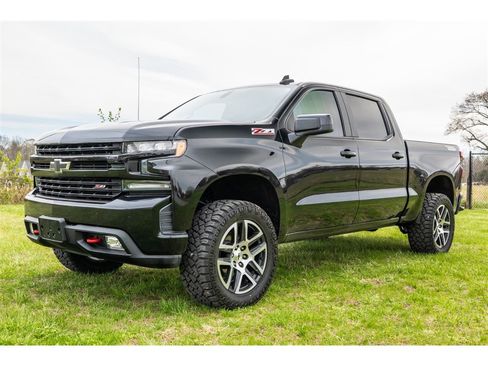 Used 2020 Chevrolet Silverado 1500 LT Trail Boss image 5