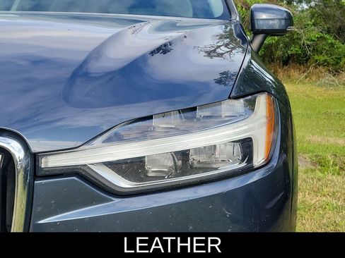 Used 2018 Volvo XC60 T5 Inscription w/ Convenience Package image 2