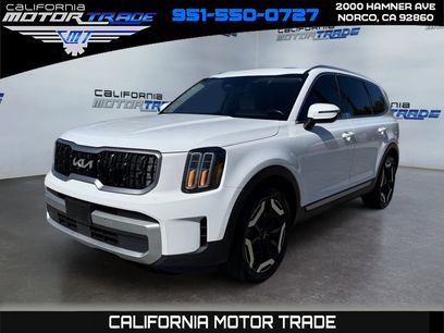 Used 2024 Kia Telluride EX w/ EX Captain's Chair Package