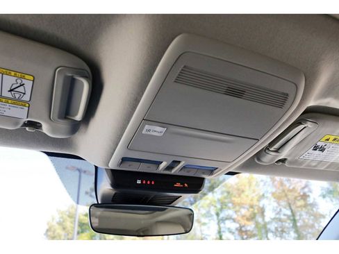 Used 2025 MAZDA CX-30 AWD 2.5 S w/ Preferred Package image 21