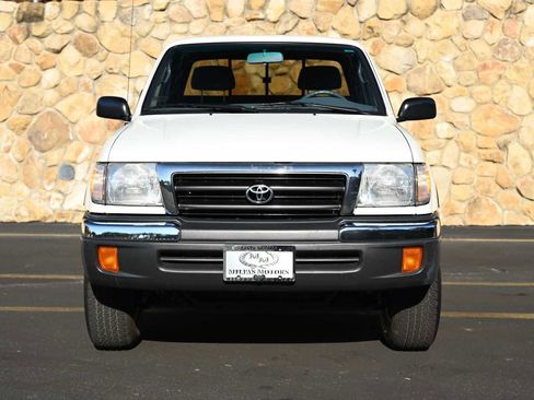 Used 1998 Toyota Tacoma 4x4 Xtracab V6 image 2