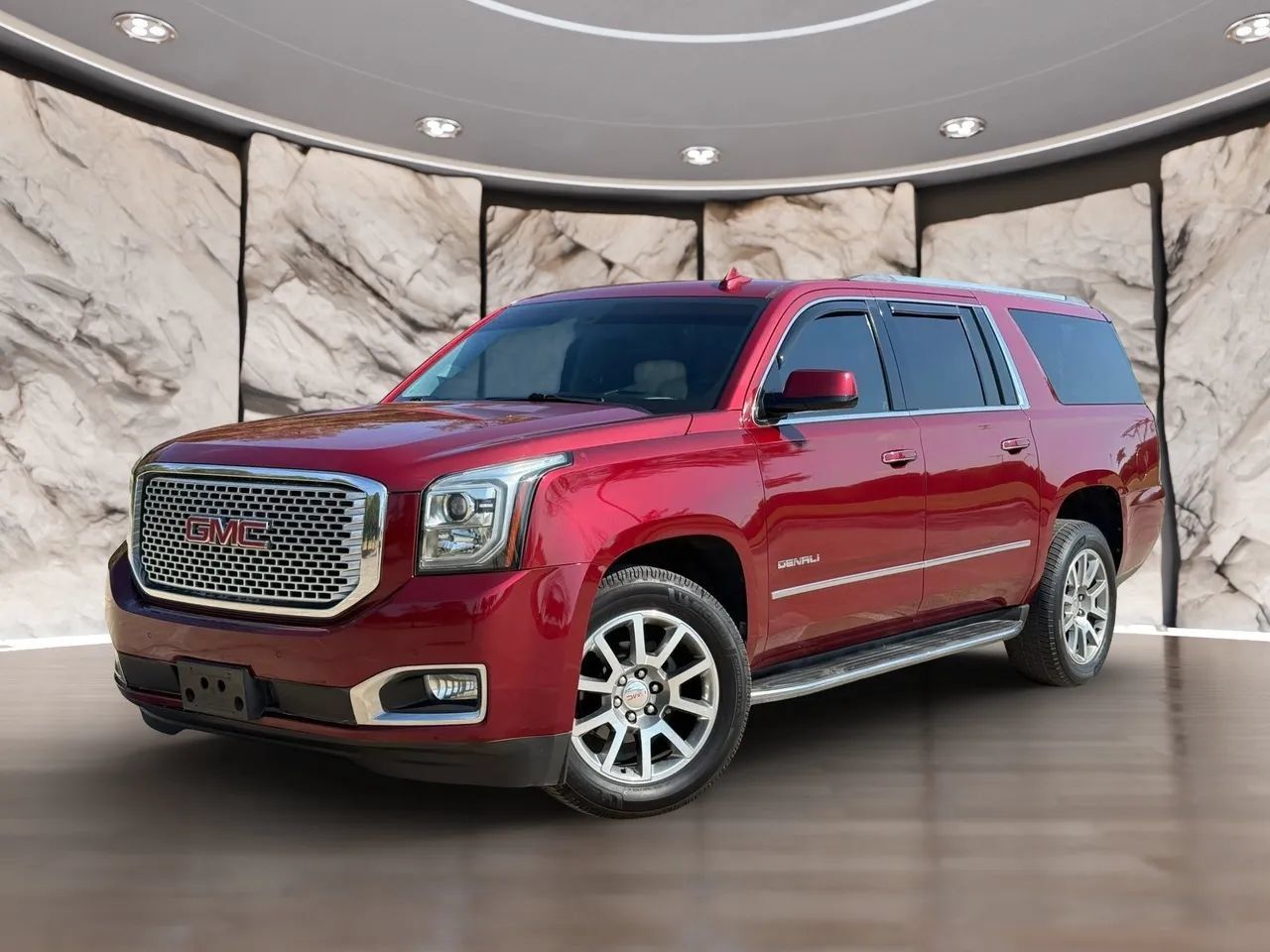 Used 2017 GMC Yukon XL Denali RWD image 1