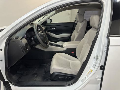 Certified 2024 Honda Accord EX image 22