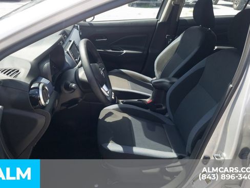 Used 2024 Nissan Versa SV FWD image 6