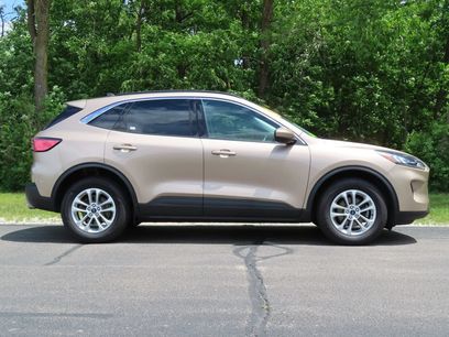 Used 2021 Ford Escape SE w/ Convenience Package