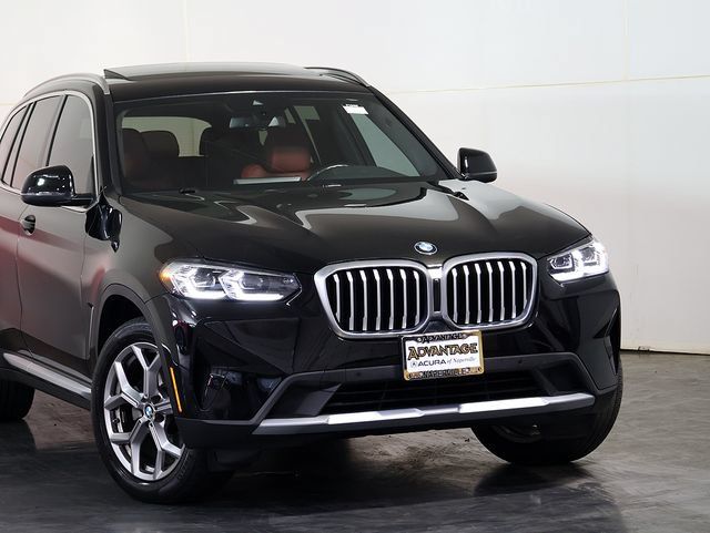 Used 2023 BMW X3 xDrive30i w/ Convenience Package w/ZPA AWD/4WD image 6