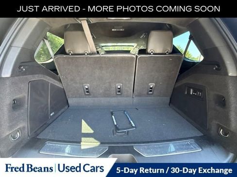 Used 2023 Cadillac Escalade Sport Platinum w/ LPO, ONYX Package AWD/4WD image 8