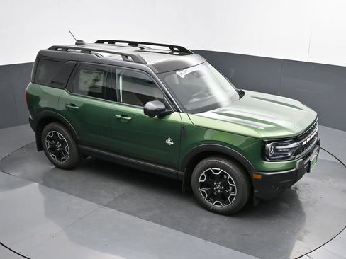 New 2025 Ford Bronco Sport Outer Banks w/ Outer Banks Tech Package+ image 38