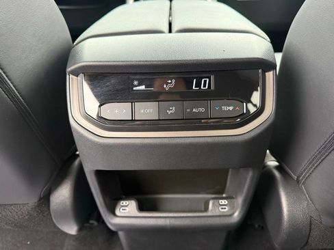 Used 2024 Lexus TX 350 AWD image 17