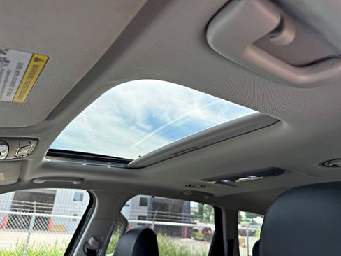 Used 2020 Kia Telluride EX AWD/4WD image 18