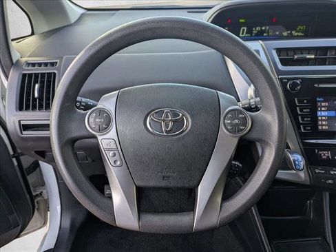 Used 2017 Toyota Prius V Two image 11