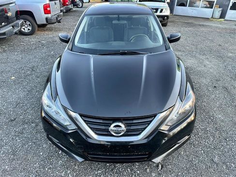 Used 2017 Nissan Altima 2.5 S w/ Power Driver Seat Package FWD image 3