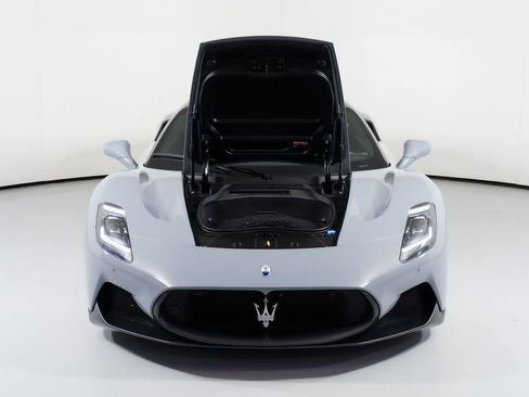 Used 2023 Maserati MC20 Coupe RWD image 8