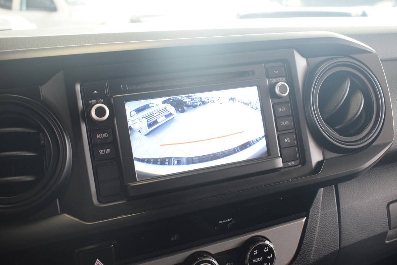 Used 2018 Toyota Tacoma SR RWD image 30