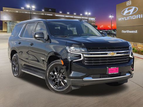 Used 2021 Chevrolet Tahoe LT image 3