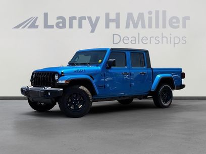 Used 2023 Jeep Gladiator Sport