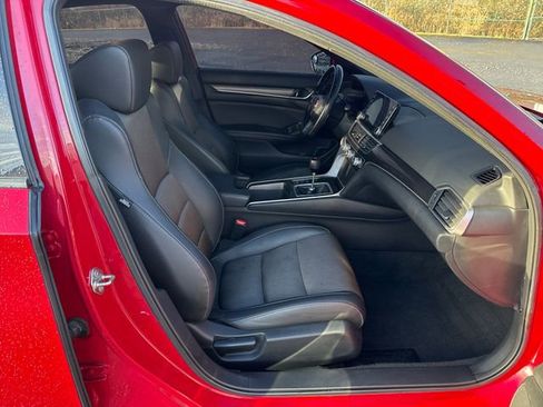 Used 2020 Honda Accord Sport image 13
