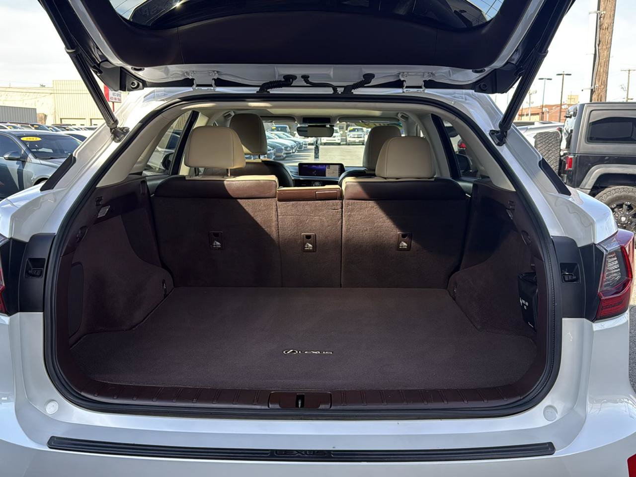 Used 2019 Lexus RX 350 FWD w/ Navigation Package image 8
