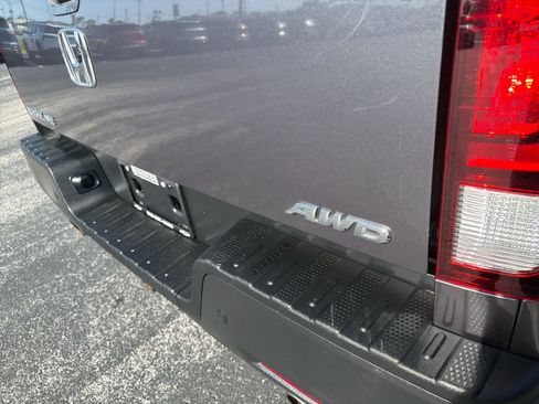 Used 2023 Honda Ridgeline RTL-E image 12