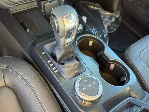 New 2025 Ford Bronco Big Bend image 18