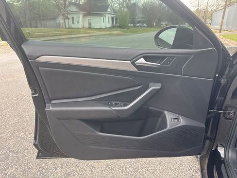 Used 2019 Volkswagen Jetta S image 10