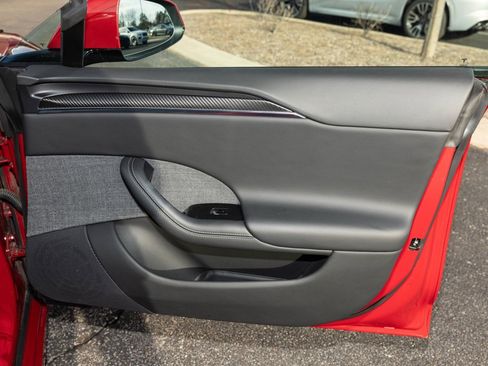 Used 2022 Tesla Model S Plaid image 56