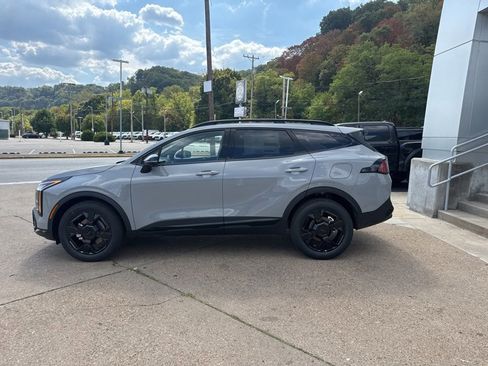 New 2026 Kia Sportage X-Line w/ X-Line Technology Package image 4