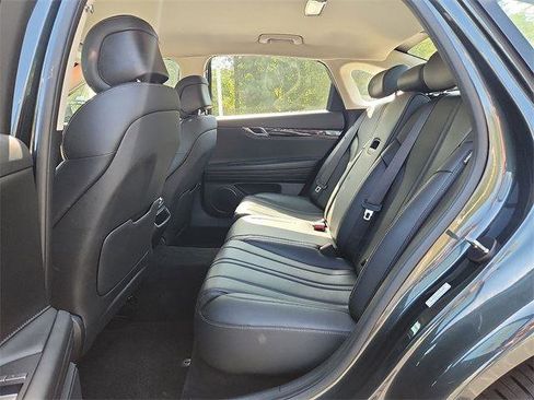 Used 2023 Genesis G80 2.5T image 10