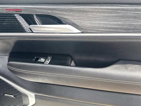 Used 2024 Jeep Wagoneer Series II w/ Flexible Seating Group RWD image 14
