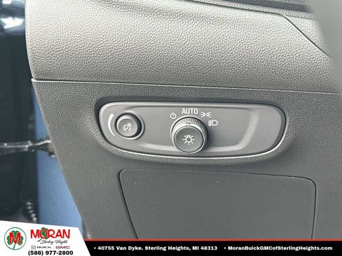 Used 2024 Buick Encore GX Preferred AWD/4WD image 31