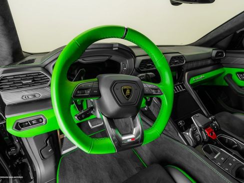 Used 2024 Lamborghini Urus S image 36