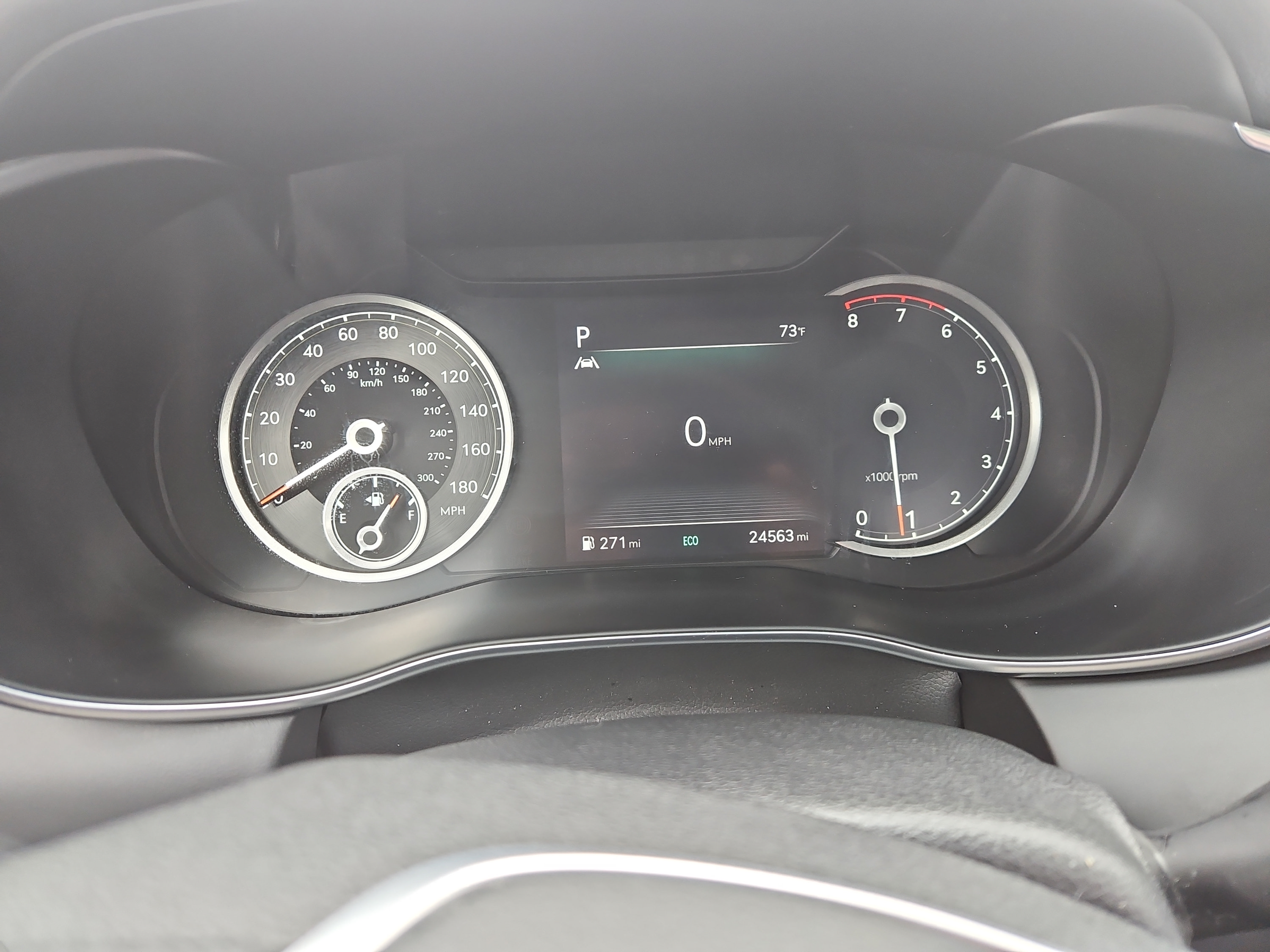 Used 2023 Genesis G70 2.0T w/ Sport Prestige Package RWD image 14