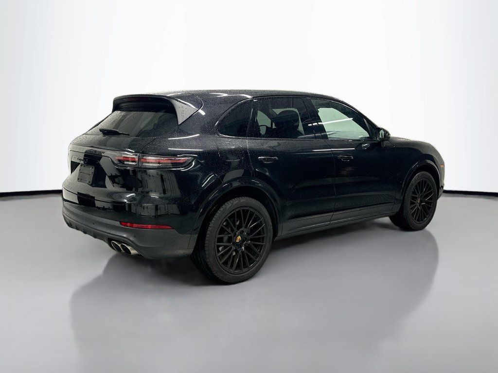 Certified 2020 Porsche Cayenne S AWD/4WD image 9