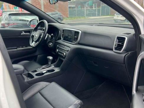 Used 2021 Kia Sportage S image 21