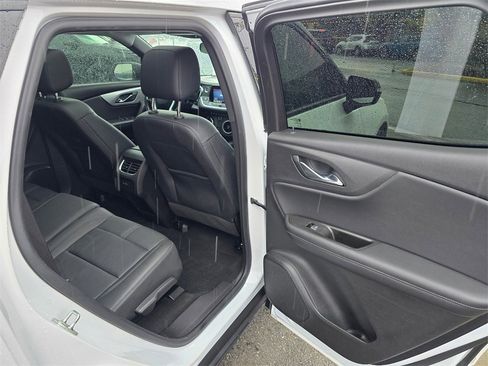 Used 2021 Chevrolet Blazer LT w/ Midnight/Sport Edition image 14