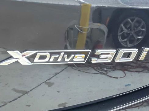 Used 2023 BMW X4 xDrive30i w/ M Sport Package image 28