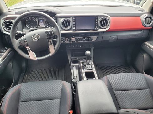 Used 2023 Toyota Tacoma SR5 image 7