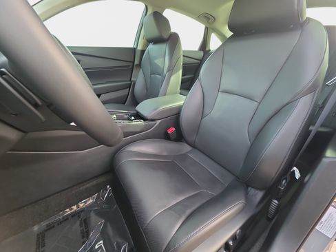 Used 2024 Honda Accord Touring image 15