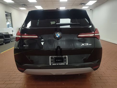 Used 2026 BMW X3 xDrive30i w/ Premium Package AWD/4WD image 9