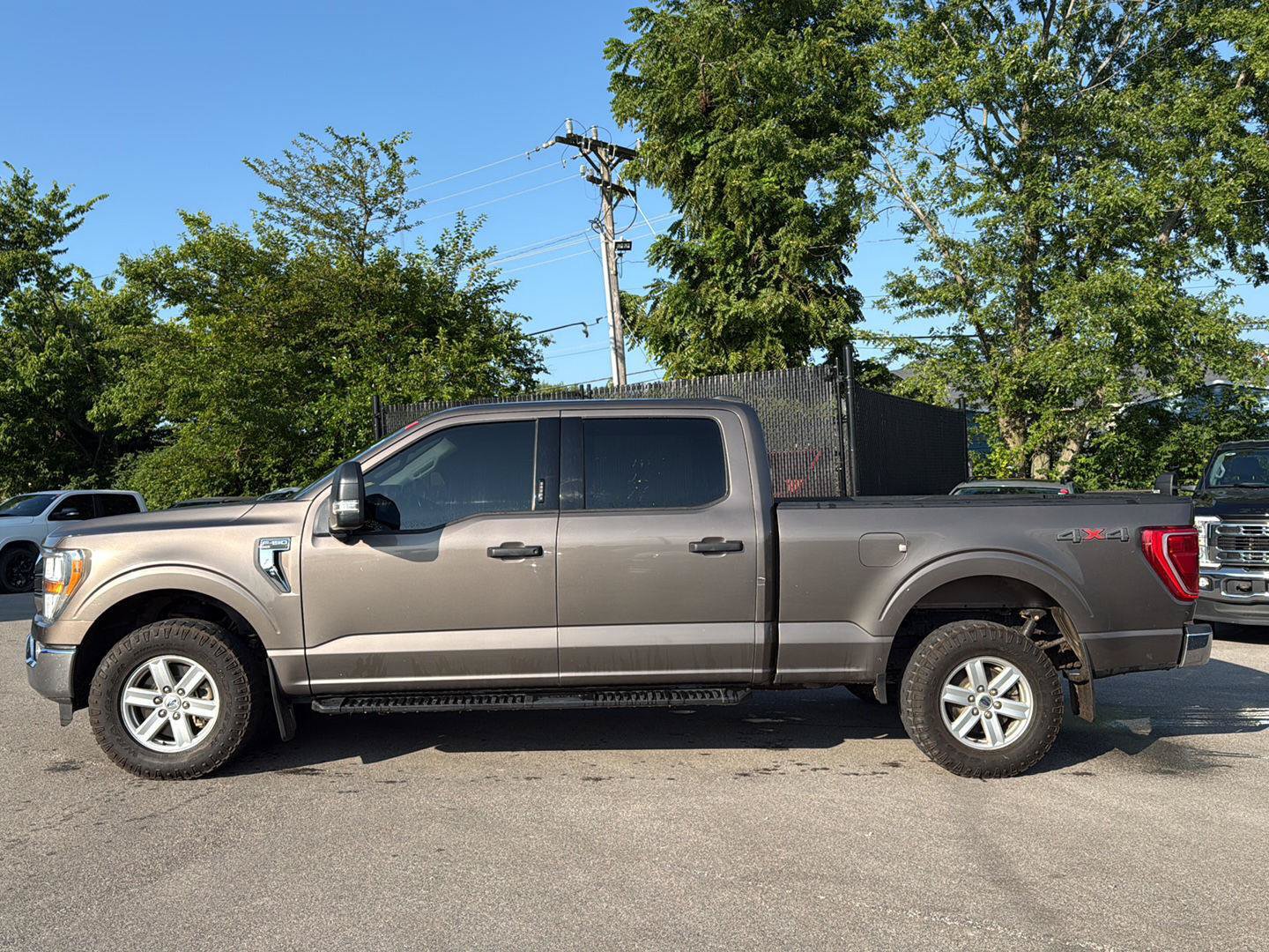 Used 2022 Ford F150 XLT w/ Equipment Group 301A Mid AWD/4WD image 6
