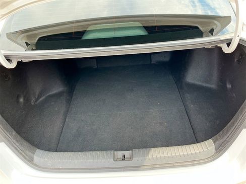 Used 2024 Honda Accord Touring image 25