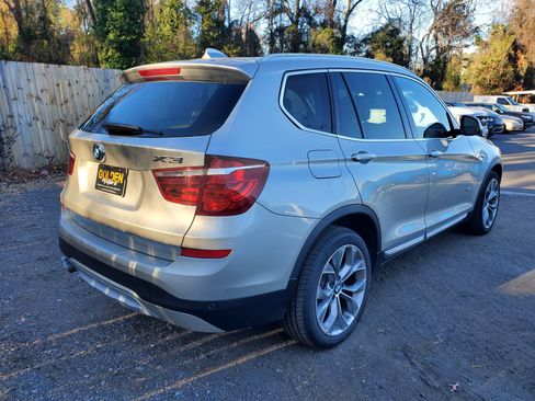 Used 2016 BMW X3 xDrive28i image 9