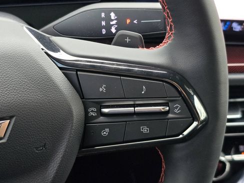 Certified 2024 Chevrolet Traverse RS FWD image 36